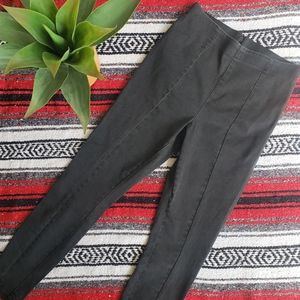**SOLD** Black Jeggings